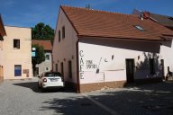 Historické centrum zkrášlí další opravené domy