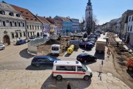 Parkování na náměstí bude od pondělí dočasně zakázáno