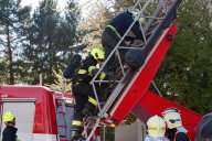 Hasiči cvičili na Bezručově ulici