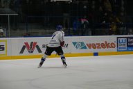 Dnes přiletí Jestřábi