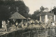 Ze zámku (54): Koupaliště ve městě ve fondu fotodokumentace