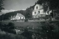 Ze zámku: Možnosti přírodního koupání na archivních snímcích