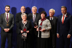 vsichni se_starostou