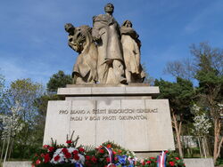 P1093599