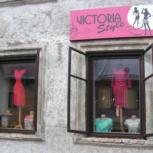 VICOTRIA STYLE